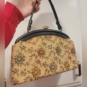Vintage Tapastry Floral Purse